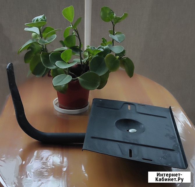 Подставка настенная (полка)под телевизор 25х35см поворотная Красноярск - изображение 1