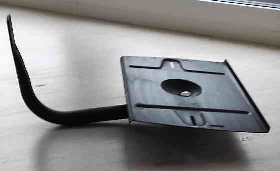 Полка металлическая настенная 25Х35 см Красноярск