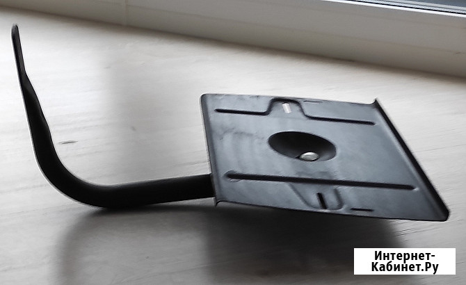 Полка металлическая настенная 25Х35 см Красноярск - изображение 1