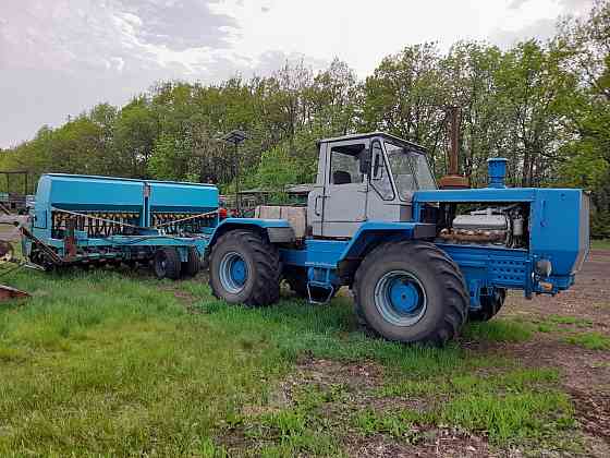 Трактор T-150 с сеялкой "Берегиня" 421 по нулевой технологии. 1800000 руб Саратов