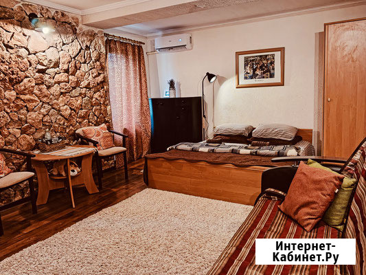 Комната 20 м² в 3-ком. кв., 1/2 эт. в аренду посуточно в Севастополе Севастополь - изображение 1