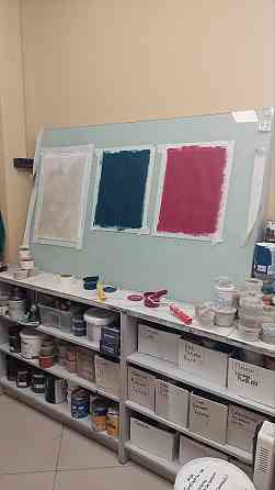 Продается прибыльный бизнес: сеть салонов ЛКМ и декоративных материалов в Крыму Севастополь