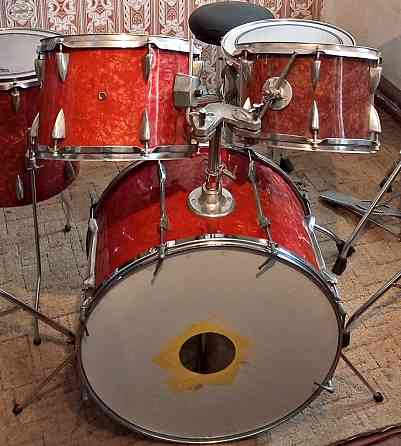 Продам классную барабанную установку ЭПОИМИ Сухой Лог