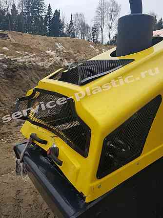 Ремонт пластикового капота катка дорожного, грунтового Москва
