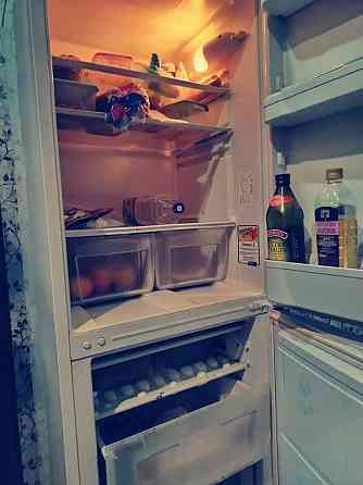 Продам холодильник недорого в Таганроге Таганрог