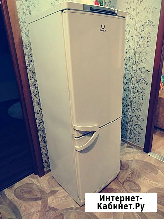 Продам холодильник недорого в Таганроге Таганрог - изображение 1