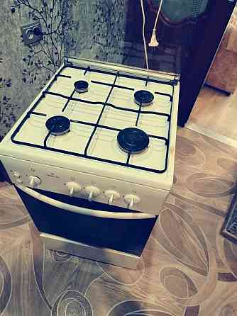 Продам газовую плиту в Таганроге Таганрог