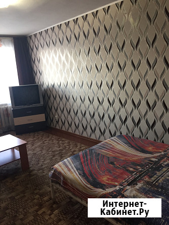 1-комнатная квартира, 35 м², 9/9 эт. в аренду посуточно в Кунгуре Кунгур - изображение 3