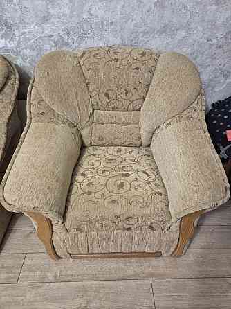 Продам 2 кресла Симферополь