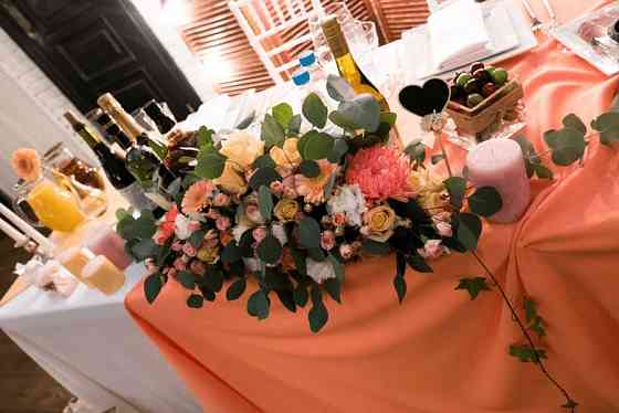 Банкет на свадьбу, кейтеринг и фуршет для свадеб в Москве и Подмосковье Москва